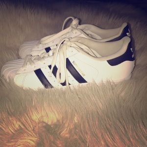 Adidas shoes superstars black and white shoes